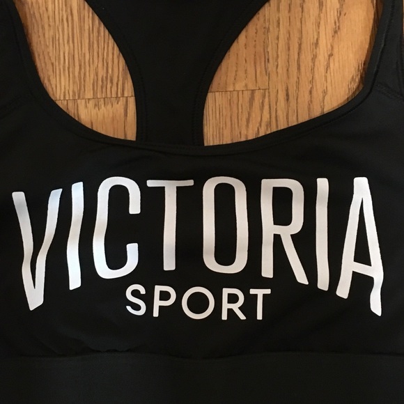 Victoria's Secret Black Sports Bra - Picture 4 of 4